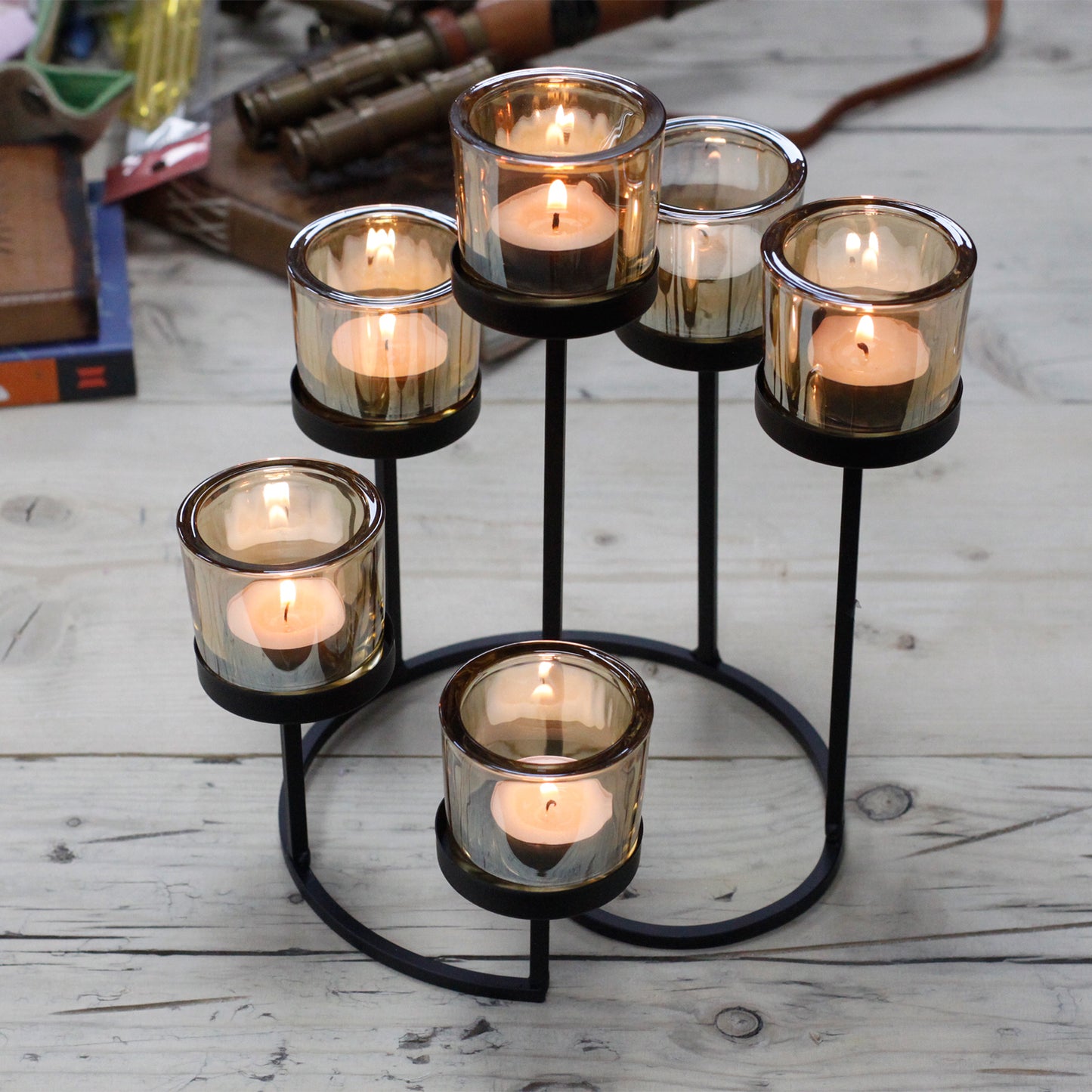 Bougeoir Votif en Fer - 6 Coupes Chandelier de Terre