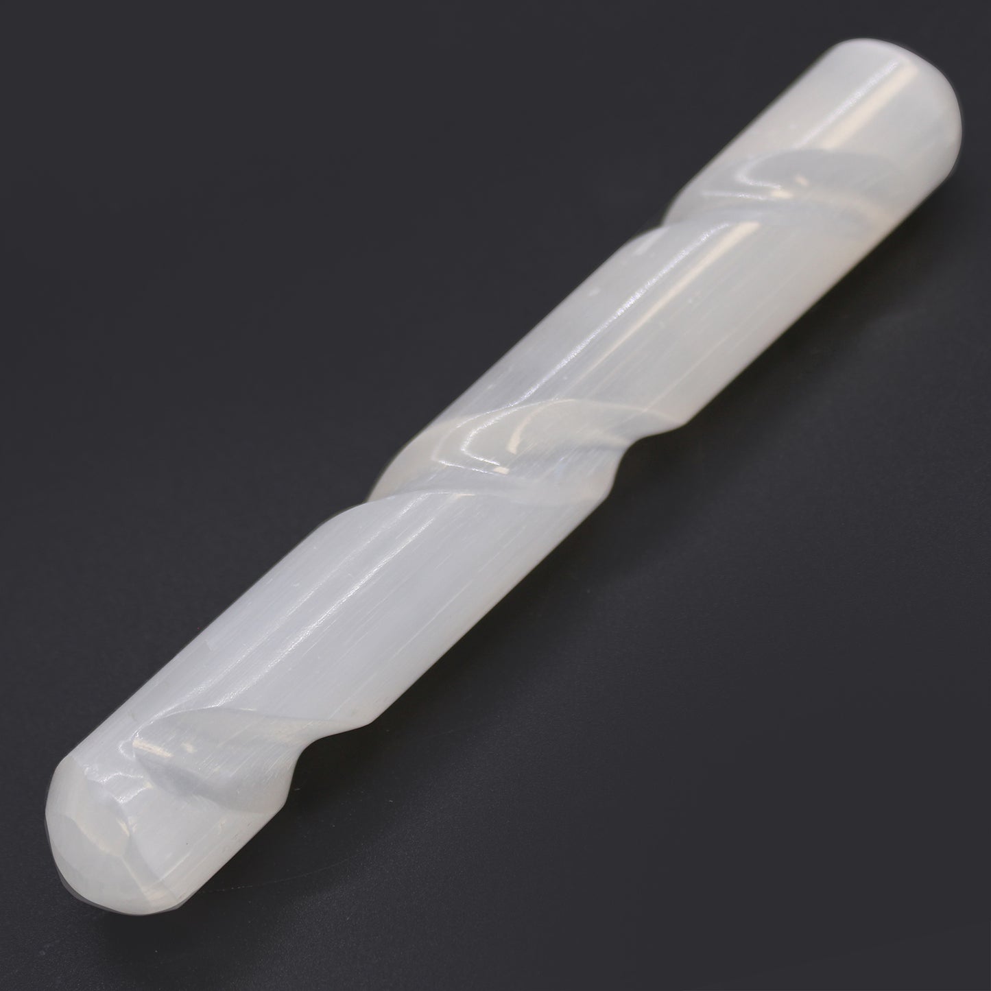 Baguette Sélénite Spirale Arrondie - 16 cm