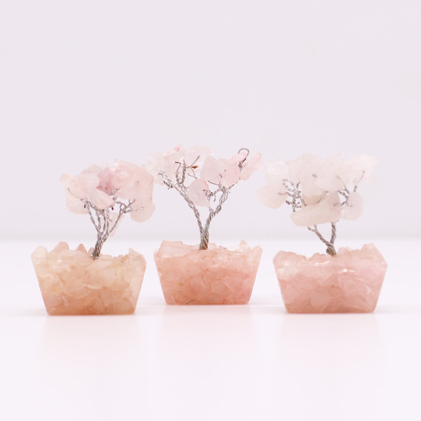 Mini Arbre de Pierres Précieuses sur Base d'Orgonite - Quartz Rose (15 pierres)