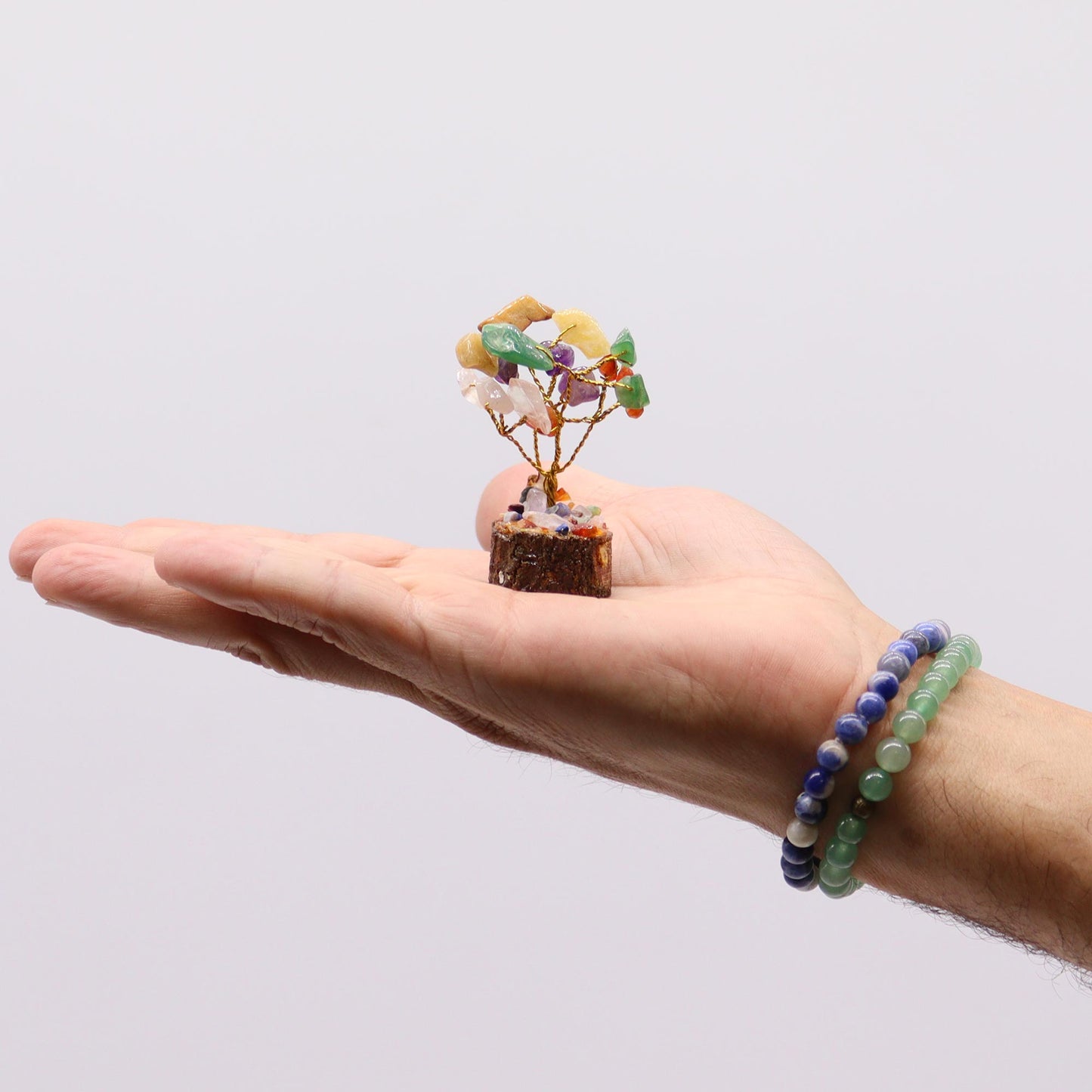 Mini Arbre en Pierres Précieuses sur Socle en Bois - Mélange Assorti (15 pierres)