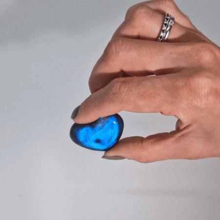 Pierres Cœur de Labradorite de Madagascar (environ 17-31g 30-40mm)