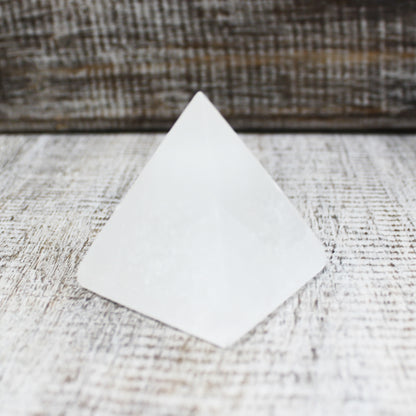 Pyramide Sélénite - 5 cm
