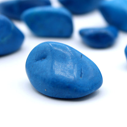 Larges Pierres Roulées - Howlite Bleue