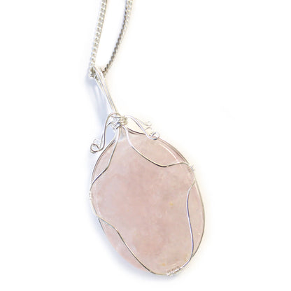 Collier de Pierres Précieuses Enveloppé en Tourbillon - Quartz rose
