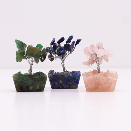 Mini Arbre de Pierres Précieuses sur Base d'Orgonite - Mélange Assorti (15 pierres)