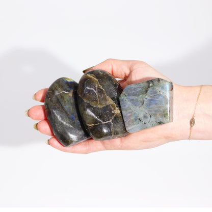 Pierres Tombales en Labradorite de Madagascar (environ 80-168g 40-60mm)