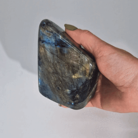 Grandes Pierres de Labradorite de Madagascar (environ 635-750g 80-110mm)