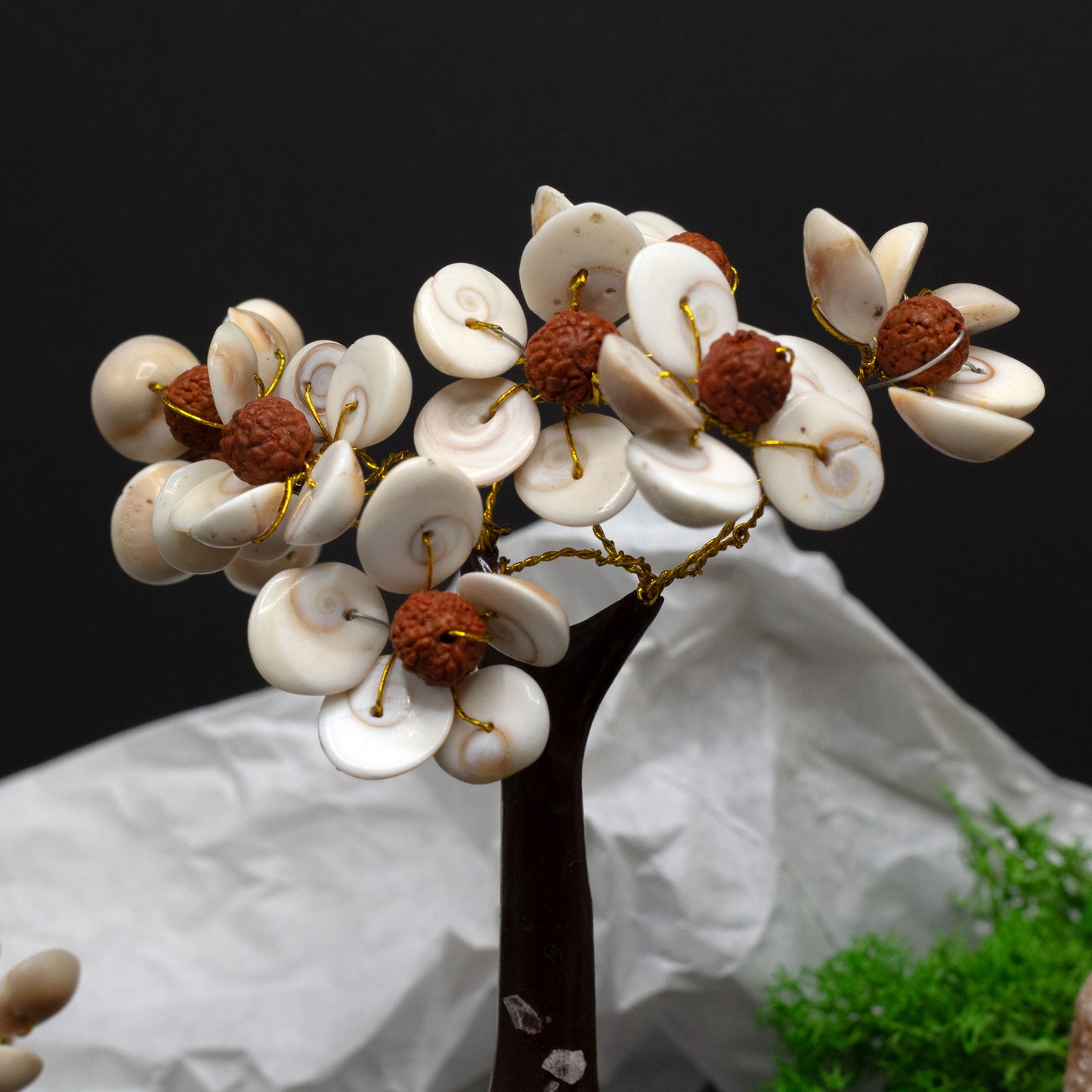 Arbres en Pierres Rondes Chakra Gomati Moyen avec Rudraksha - (45 pierres)