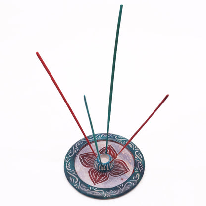 Porte-Encens Disque en Stéatite 12 cm - Quatre Pétales (cône et porte-encens)